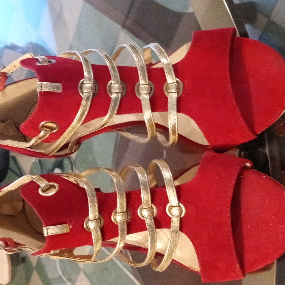 Nice wedge toeless